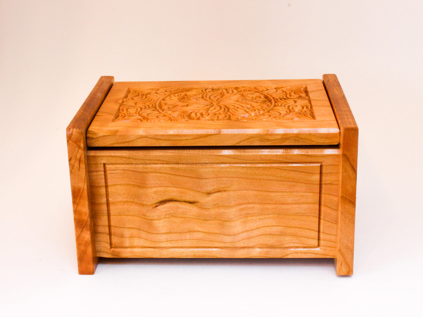 Front view of wooden keepsake box: top can be engraved with name or initials or any design you wish